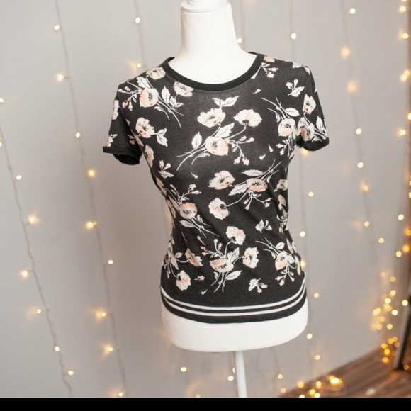 Ralph Lauren floral top - Picture 1 of 5